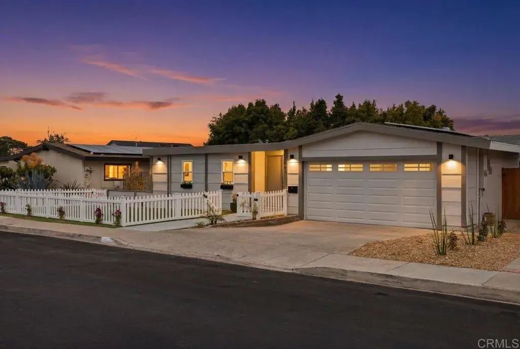 2663 Tonto Way, 