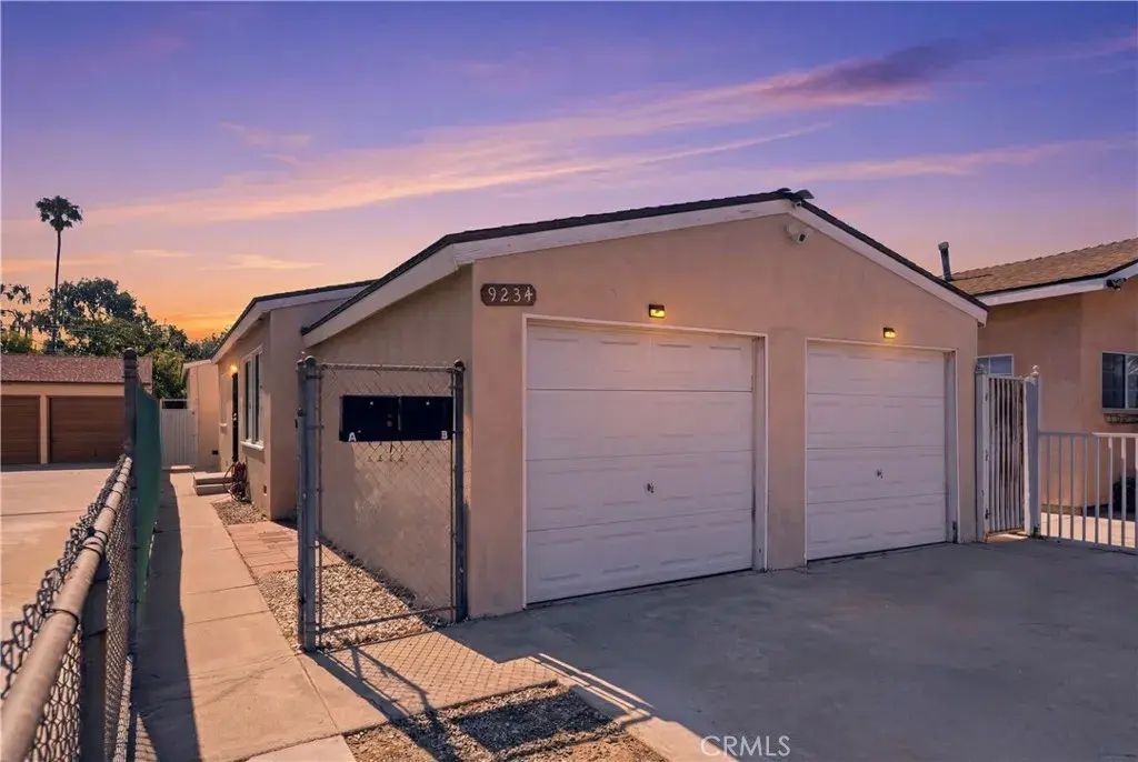 9234 Elizabeth Avenue, South Gate
