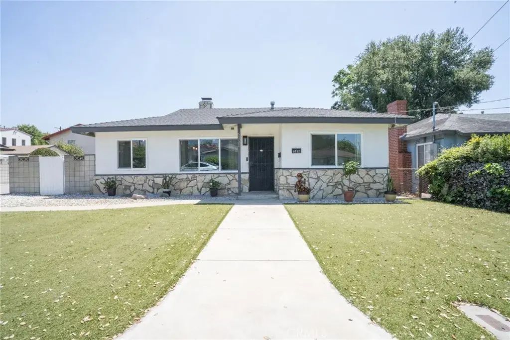 6152 Oak, Temple City