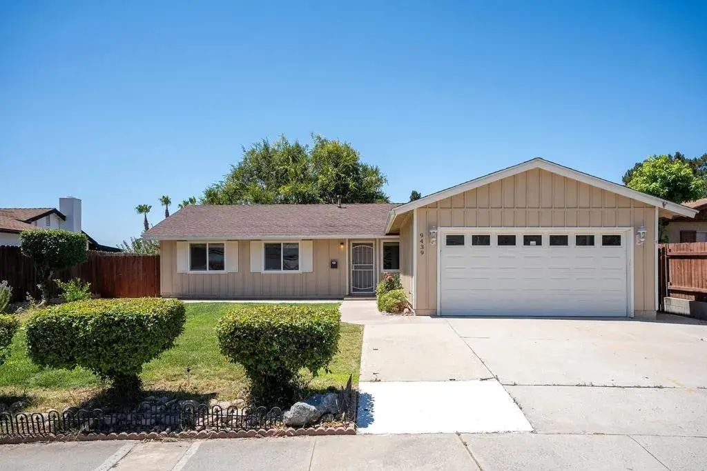 9439 Lake Canyon Rd, Santee