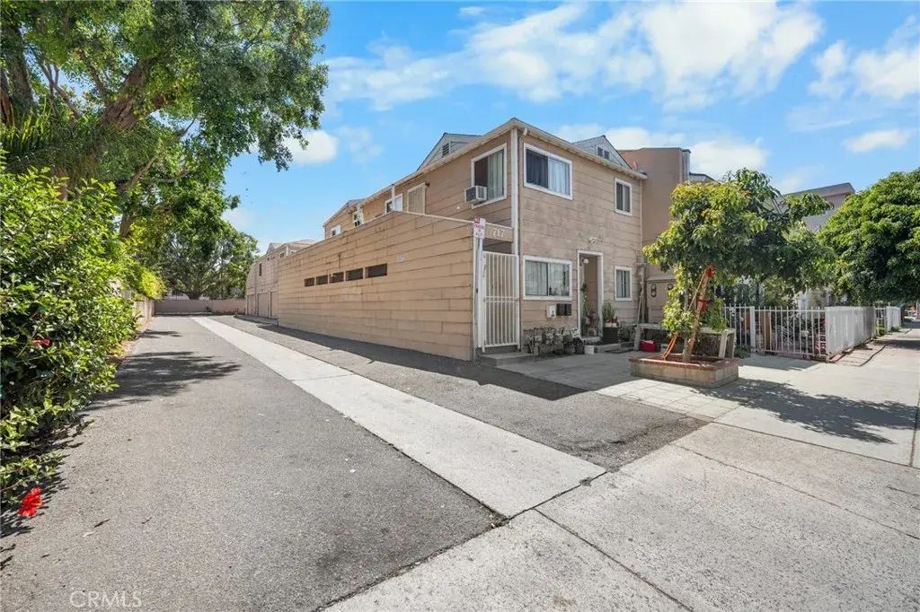 717 N Lacy, Santa Ana