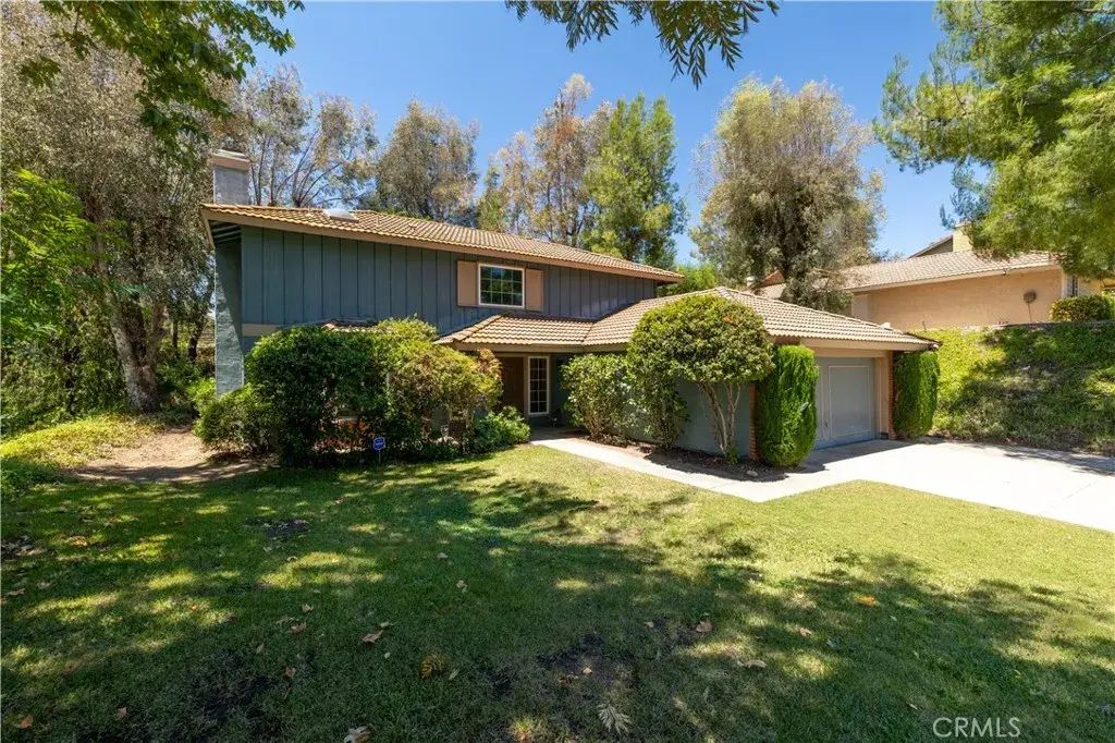 30696 Mira Loma Drive, Temecula