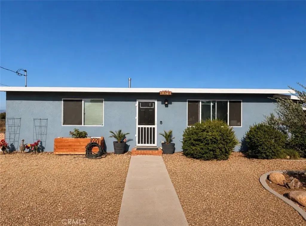 10623 4th, Hesperia