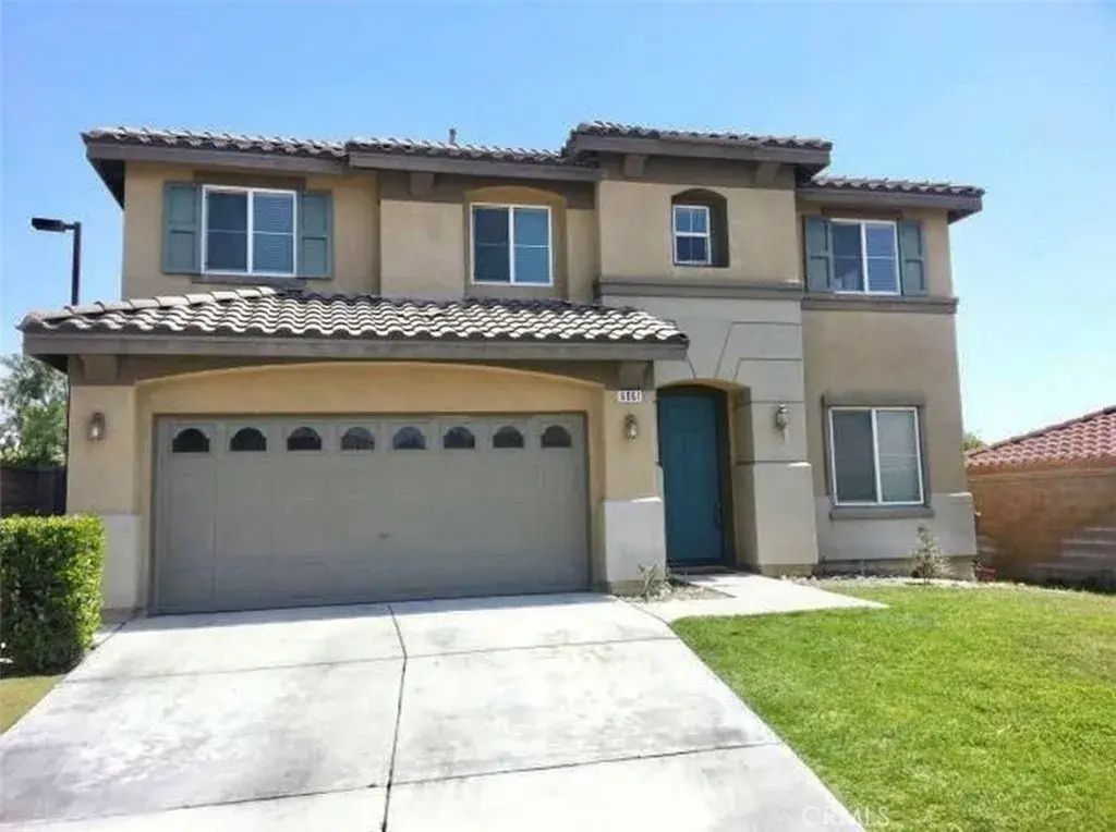 6061 La Costa, Fontana