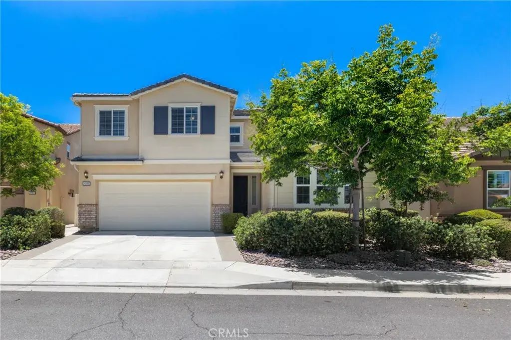 24185 Chestnut Oak Street, Murrieta