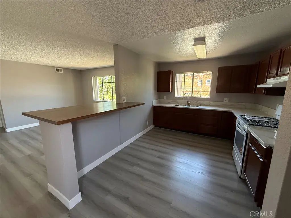 211 Magnolia 205, Glendale