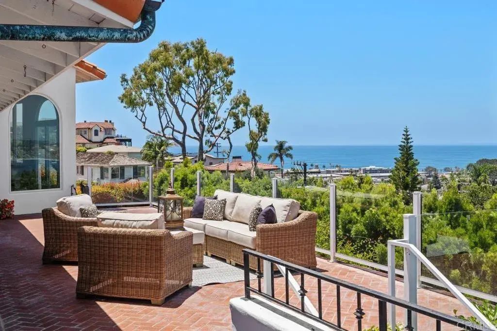1420 La Jolla Knoll, La Jolla