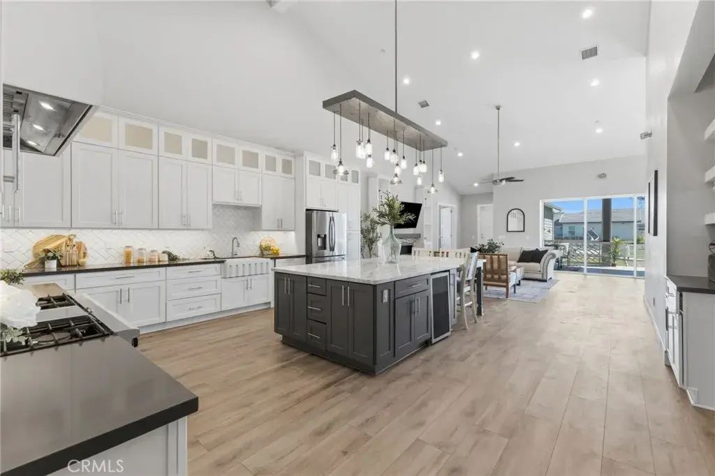 24940 Hayes, Murrieta