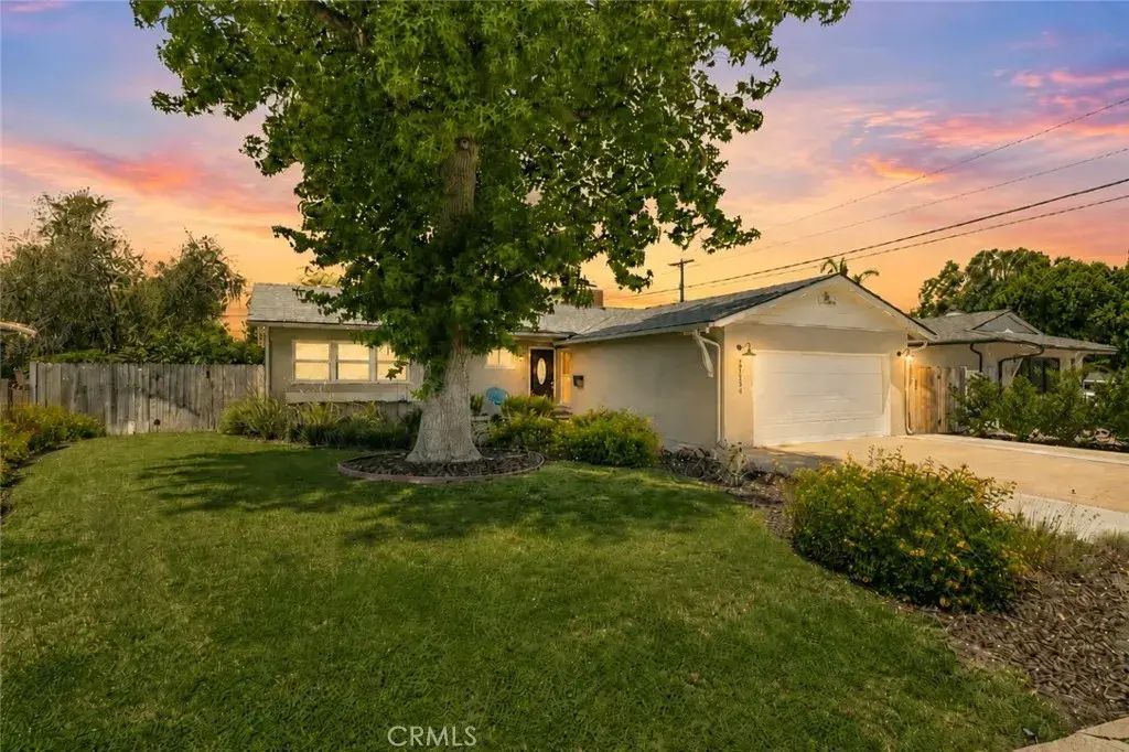 22334 Criswell Street, Woodland Hills
