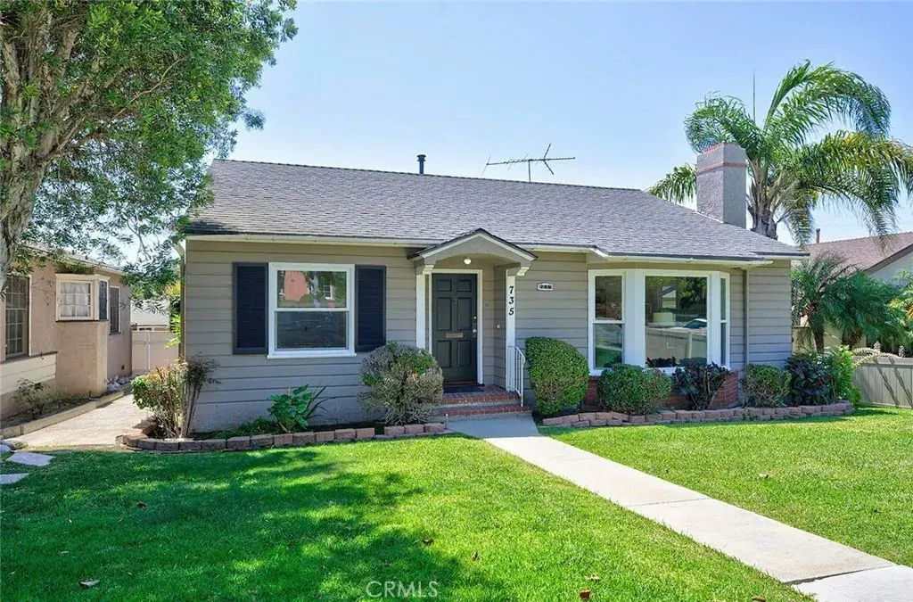 735 Los Altos Avenue, Long Beach