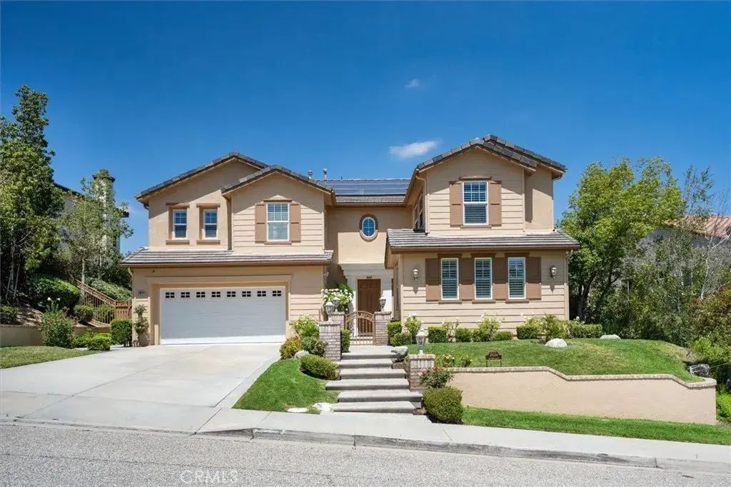 29226 Las Palmas Court, Valencia