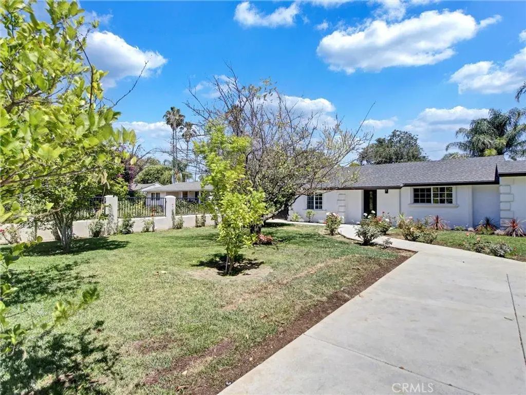 17349 Saticoy, Northridge