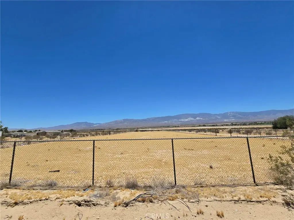37915 Rabbit Springs, Lucerne Valley