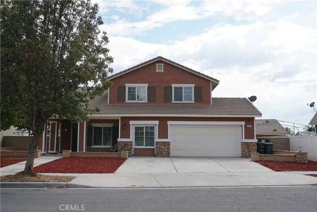 5385 Satinstone, Hemet