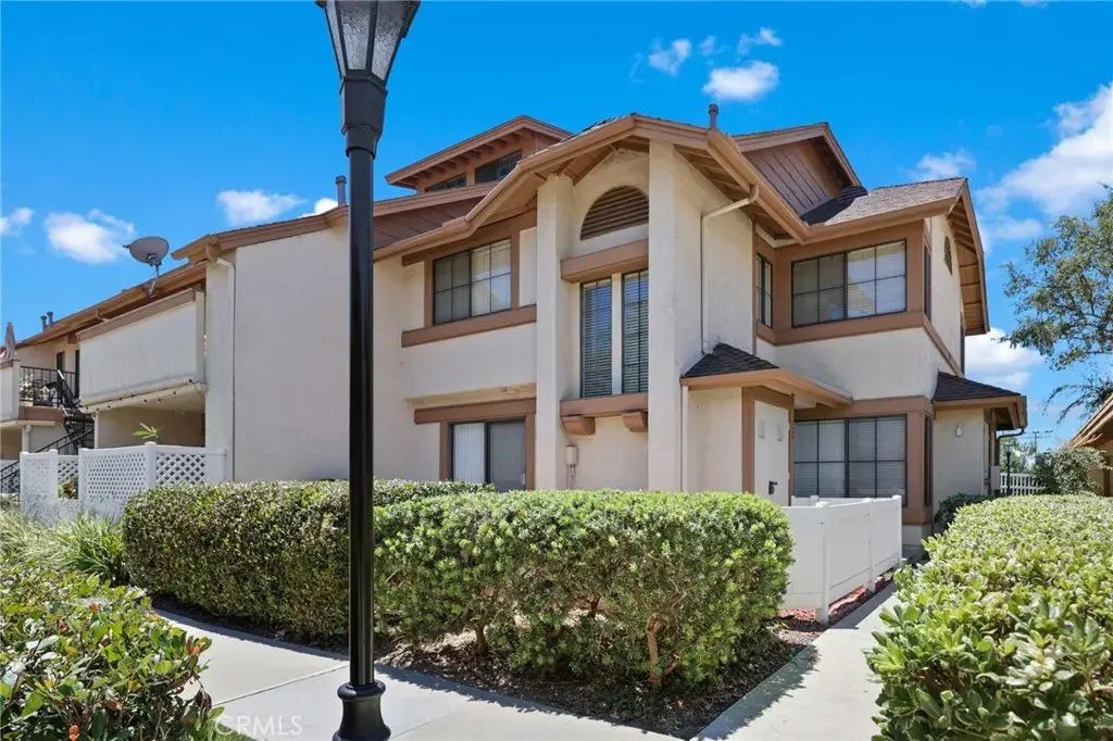 2245 Cheyenne 52, Fullerton