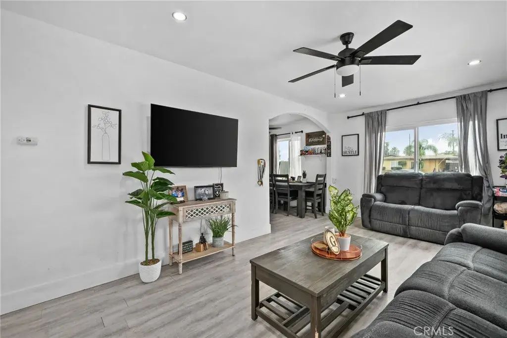 1754 Kippy Drive, Colton