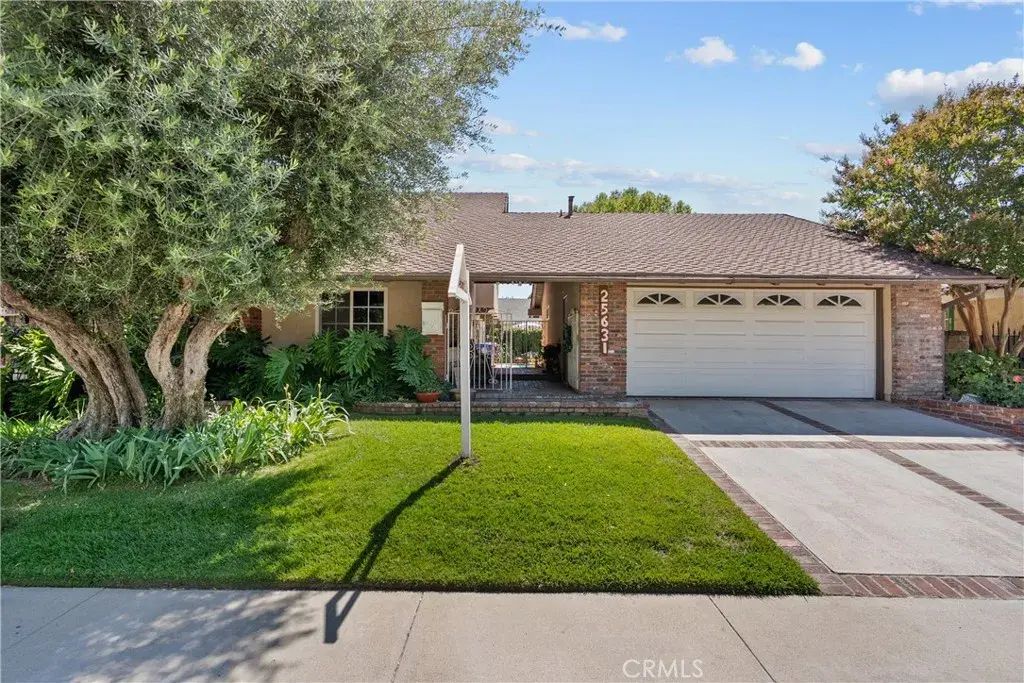 25631 Bellerive, Valencia