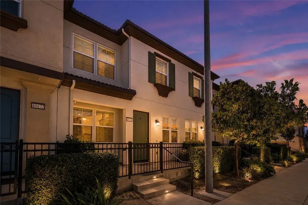40434 Calle Real, Murrieta
