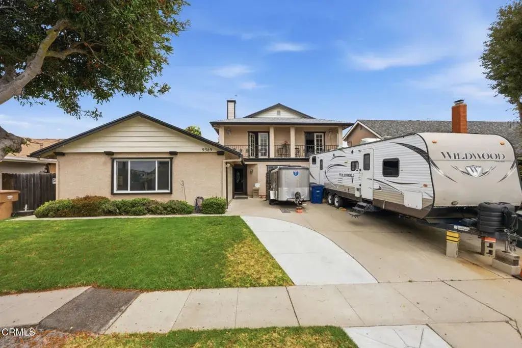 9389 Santa Maria Street, Ventura