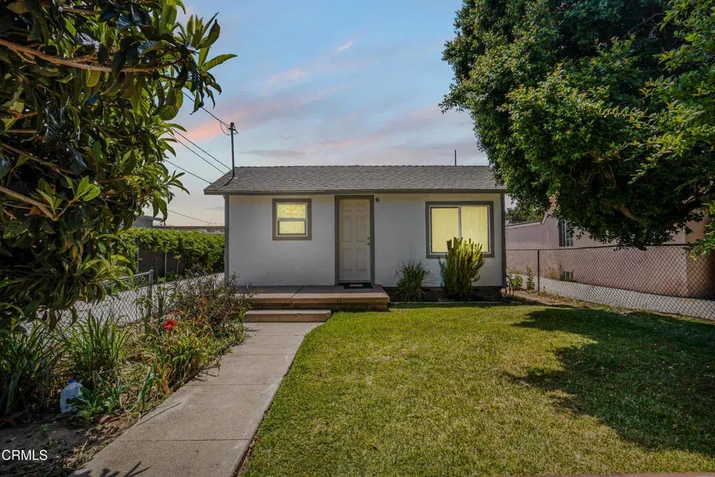 334 S 8th Street, Santa Paula