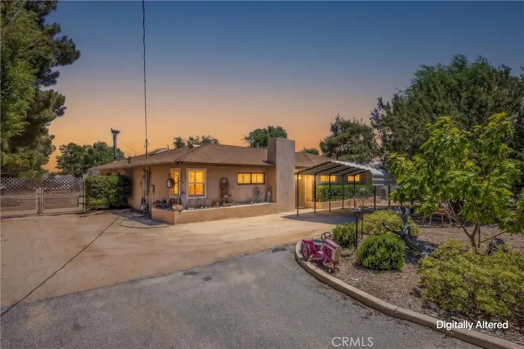15212 El Centro Street, Hesperia