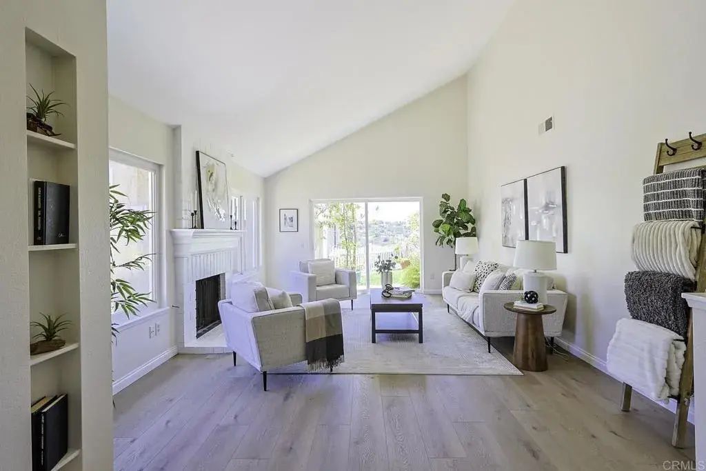 1729 Gascony Road, Encinitas