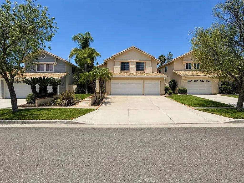 2641 Presidio, Corona