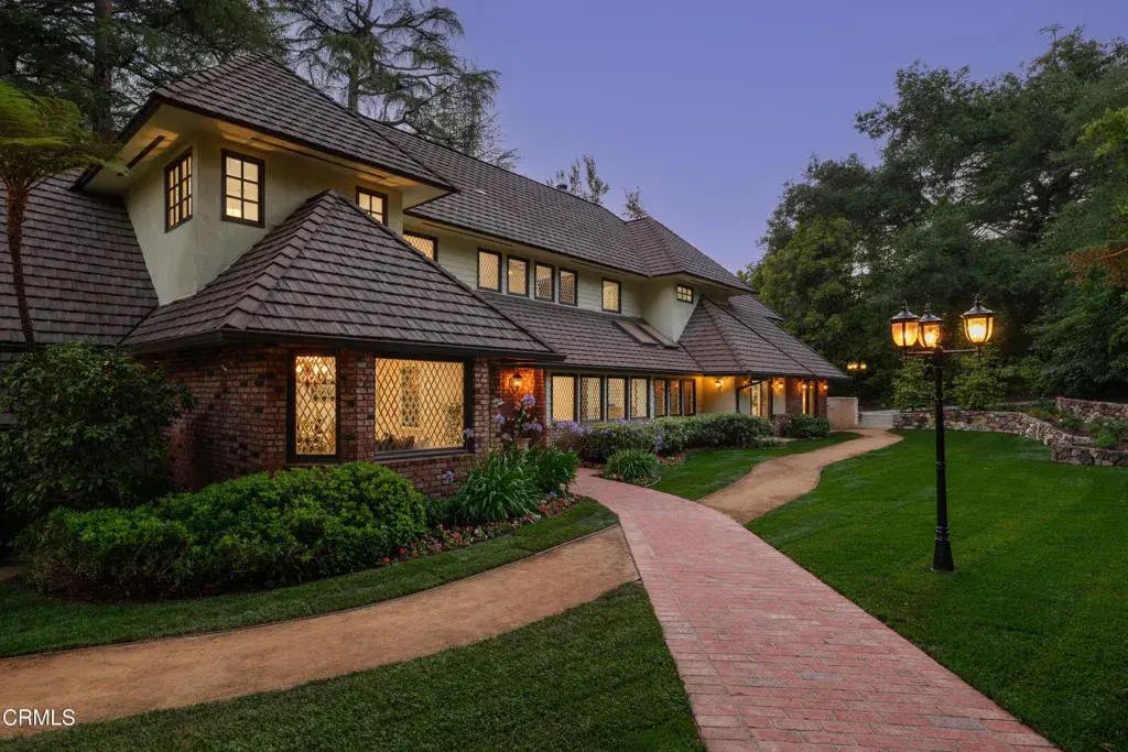 1720 Earlmont Avenue, La Canada Flintridge
