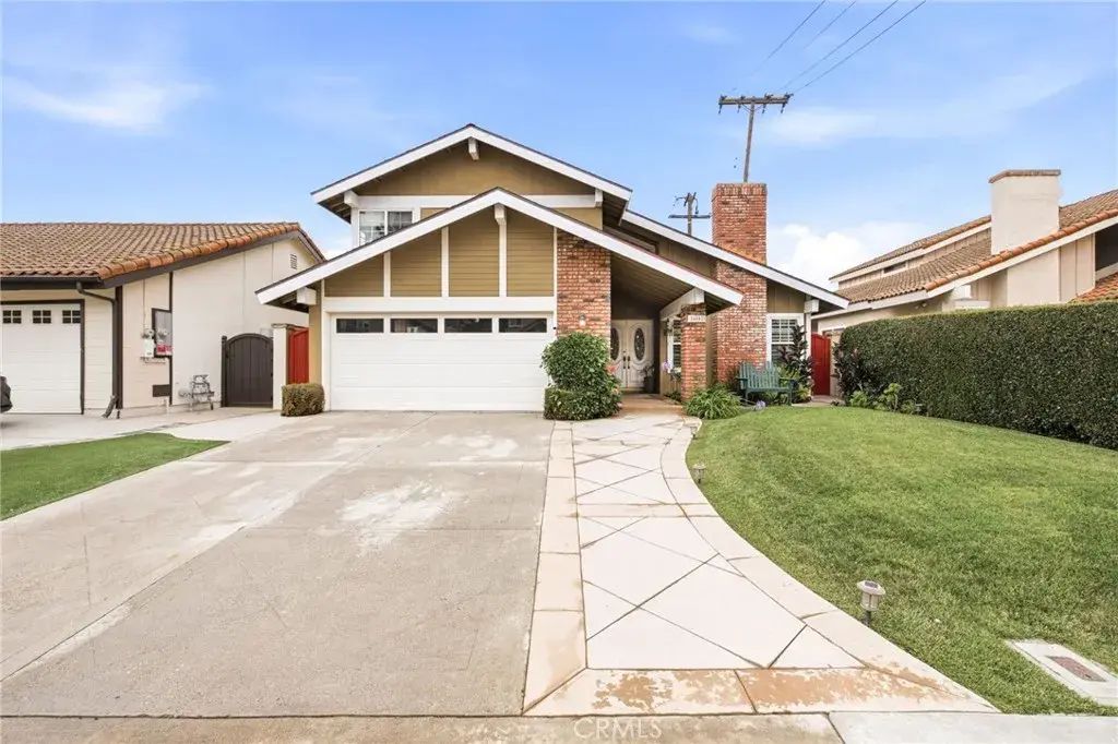 24001 Lindley, Mission Viejo
