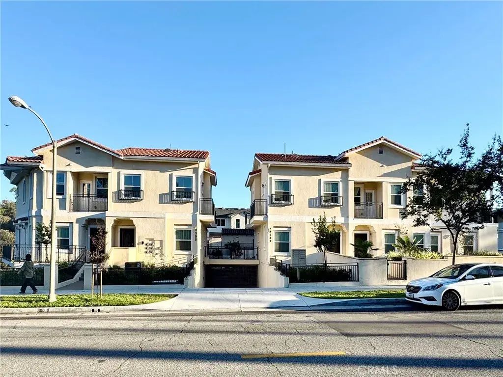 300 E Alhambra Road D, Alhambra