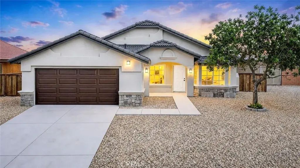 15536 Jojoba, Victorville