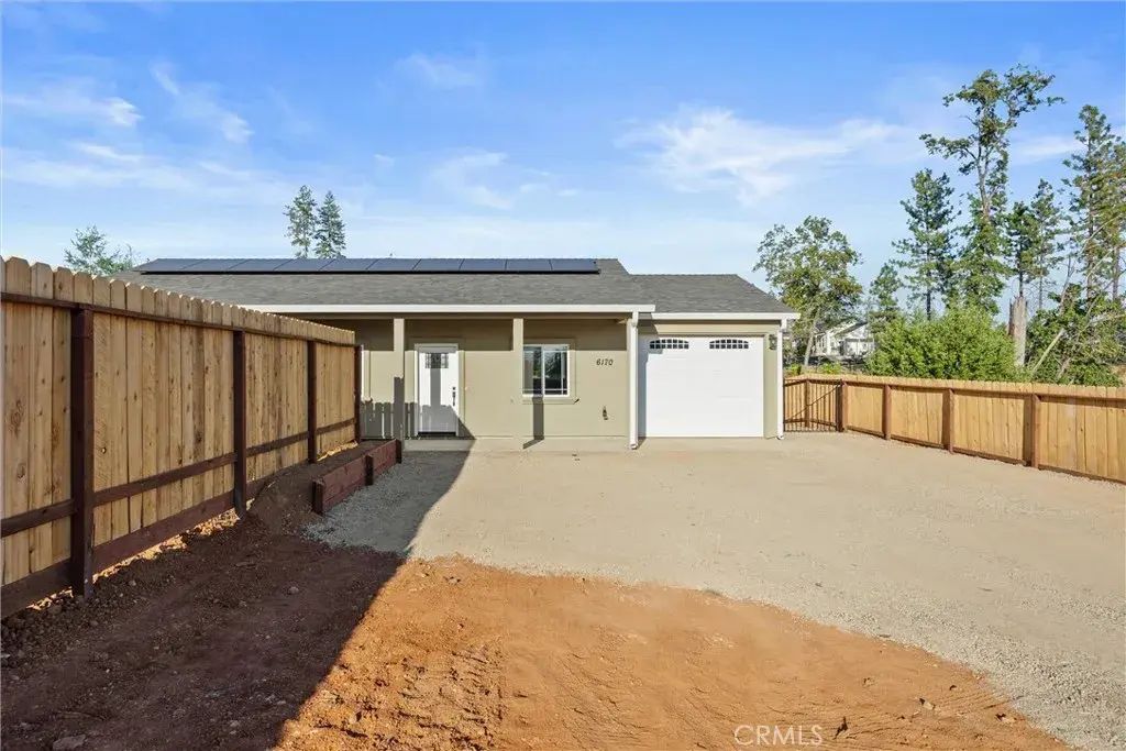 6170 Fern Lane, Paradise