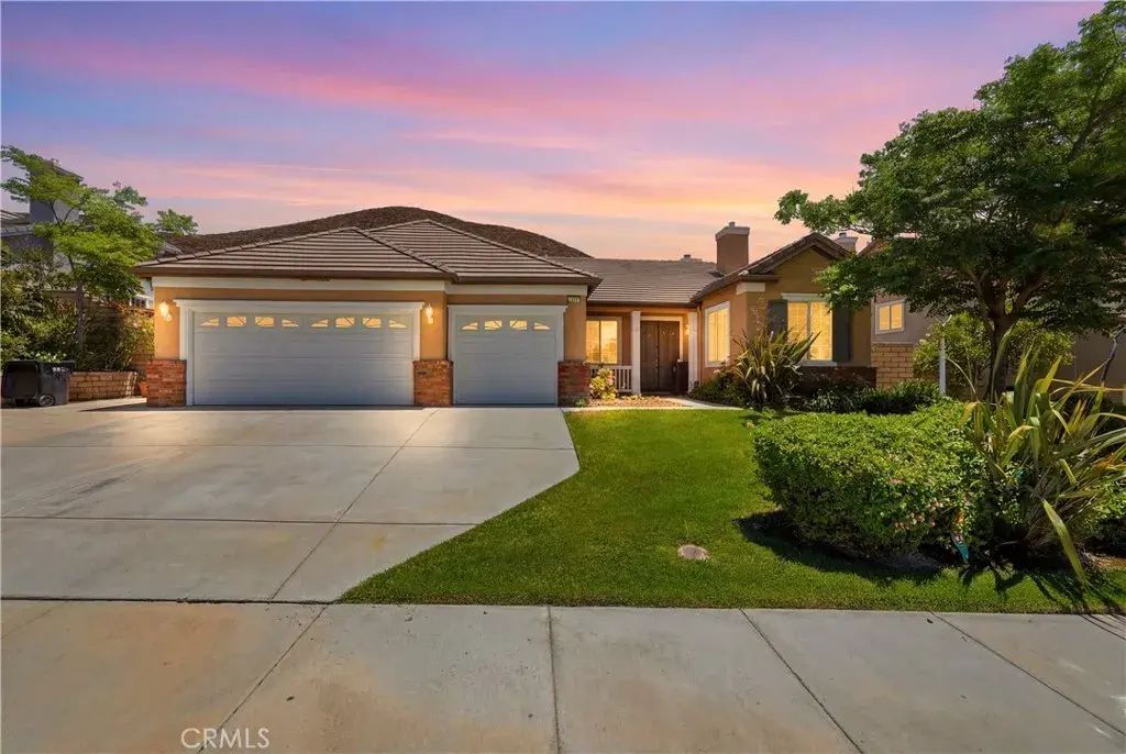 28037 Whittington, Menifee