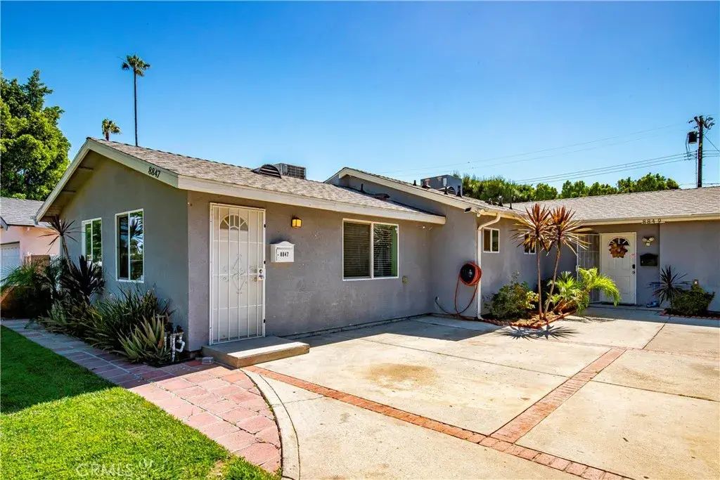 8847 Debra Ave, North Hills