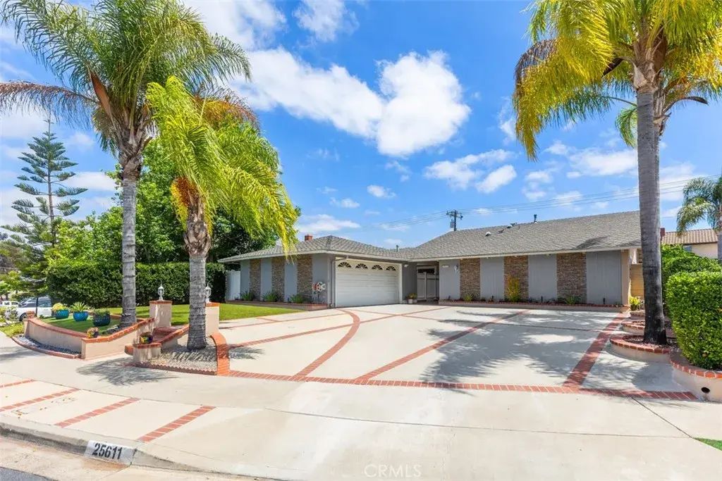 25611 Adriana Street, Mission Viejo
