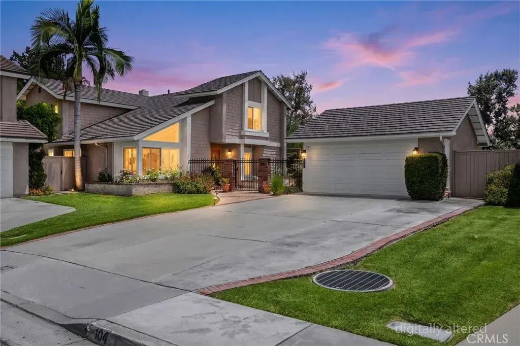 104 Morningflower, Brea