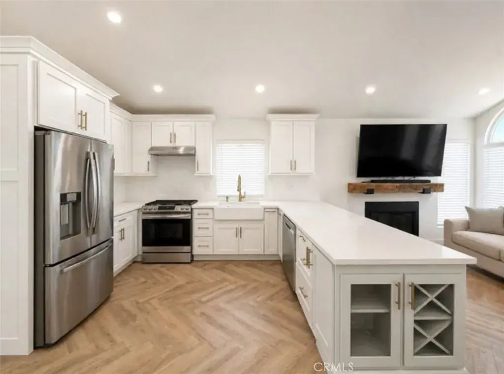 23167 Canyon Pines, Corona