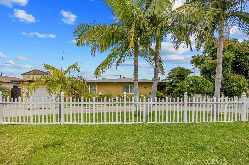 8236 Millergrove, Whittier