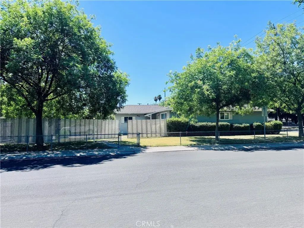 417 Los Palos, Modesto