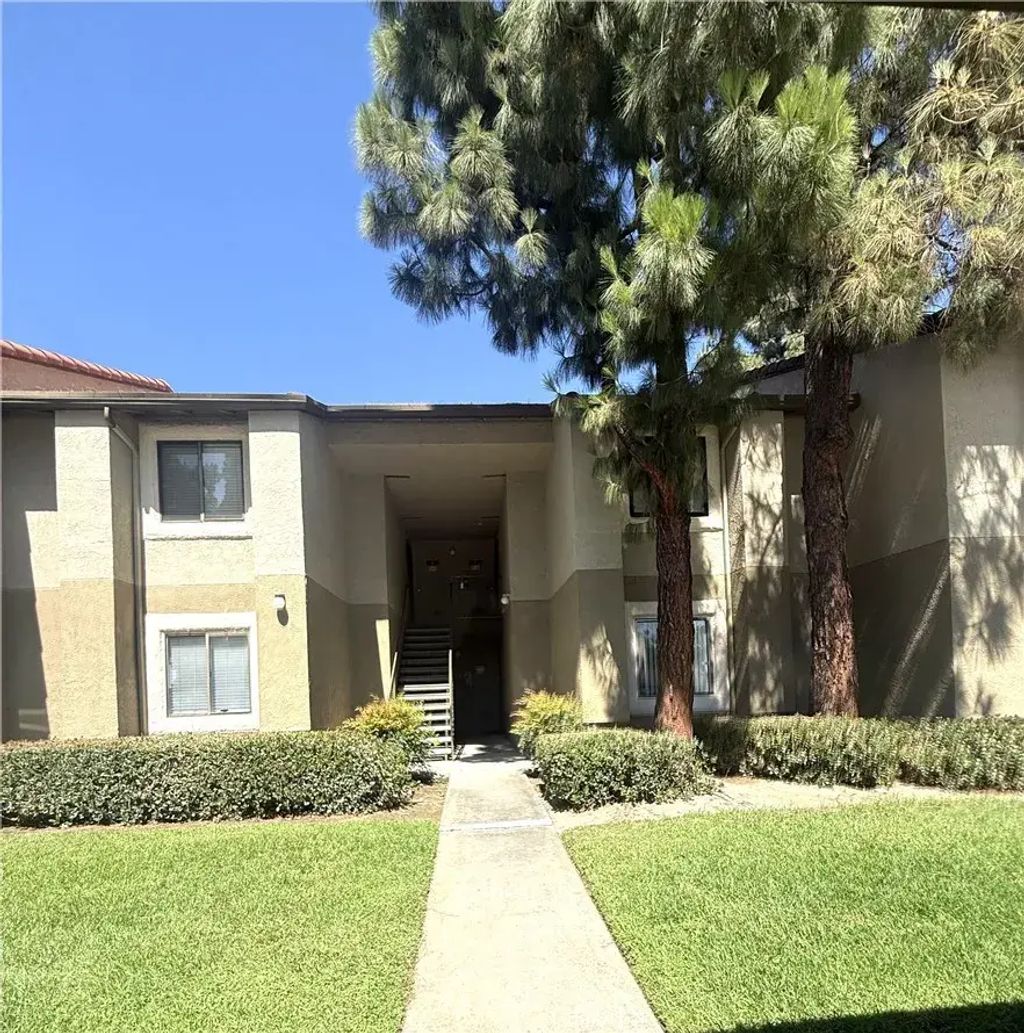10151 Arrow Route 77, Rancho Cucamonga