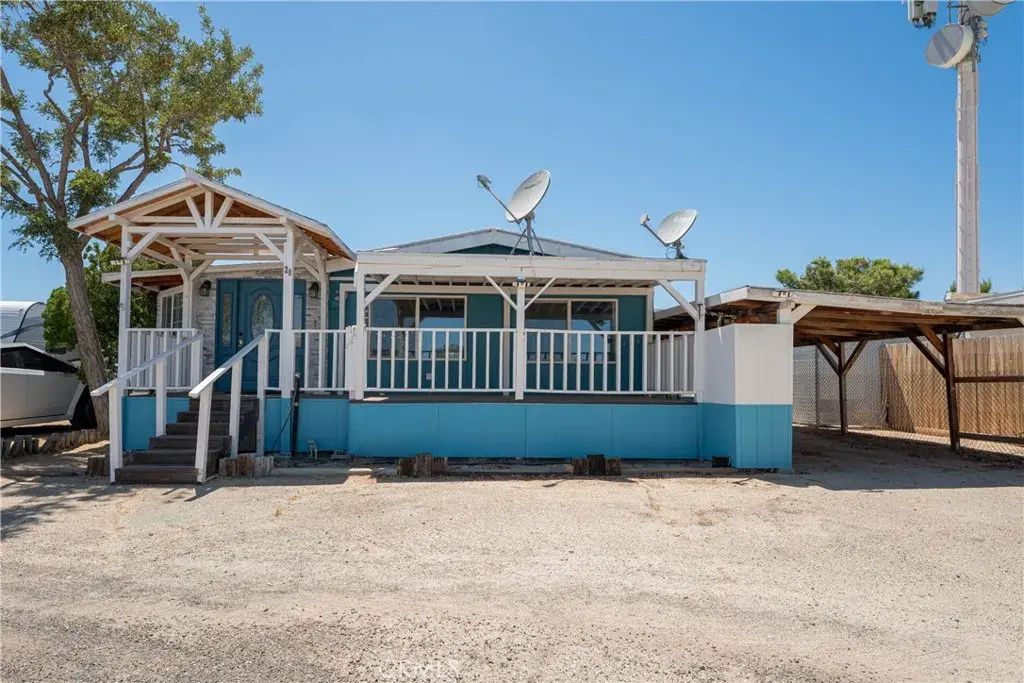 18348 W Avenue D 28, Lancaster