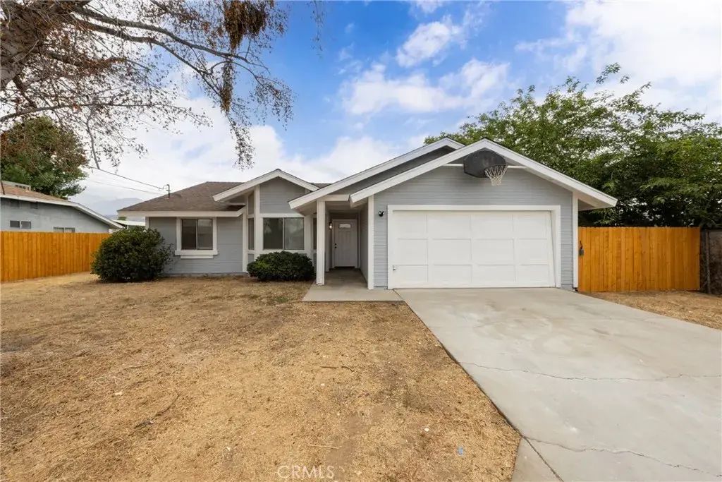 13707 4th, Yucaipa