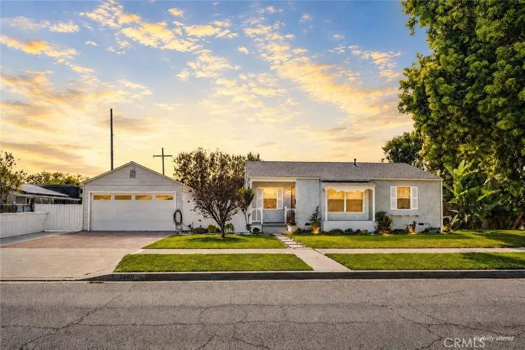 5960 Pepperwood Avenue, Lakewood