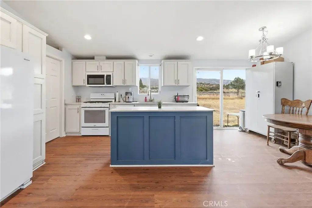 56570 Valley View, Anza