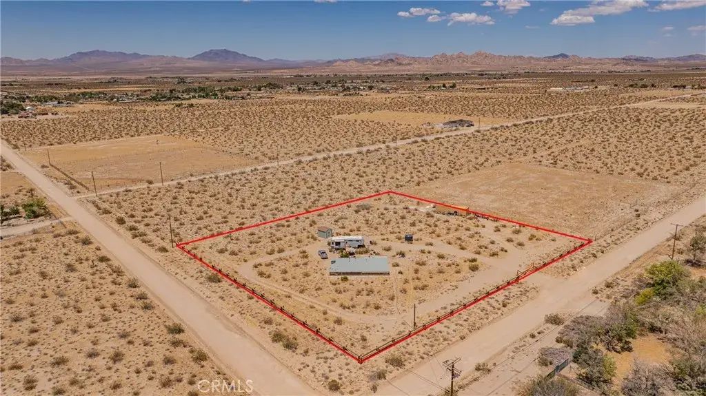 35330 Foothill Rd, Lucerne Valley