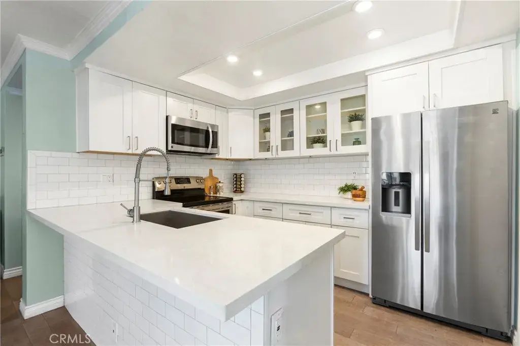 4206 Apricot 4206, Irvine