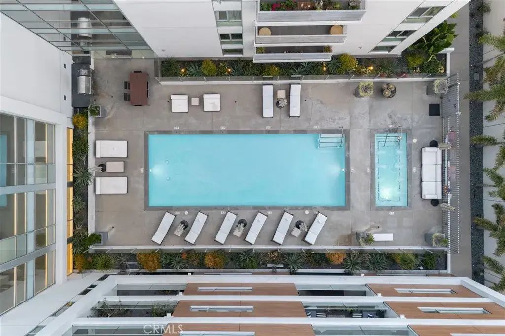6735 Yucca 404, Los Angeles