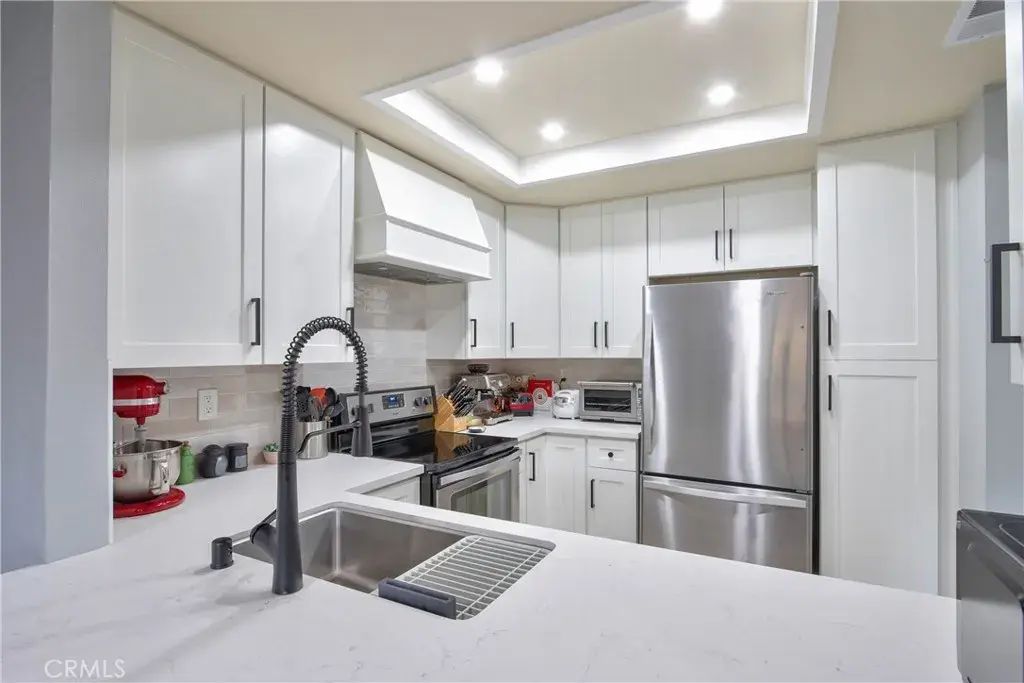 926 Lupine Hills Drive 15, Vista