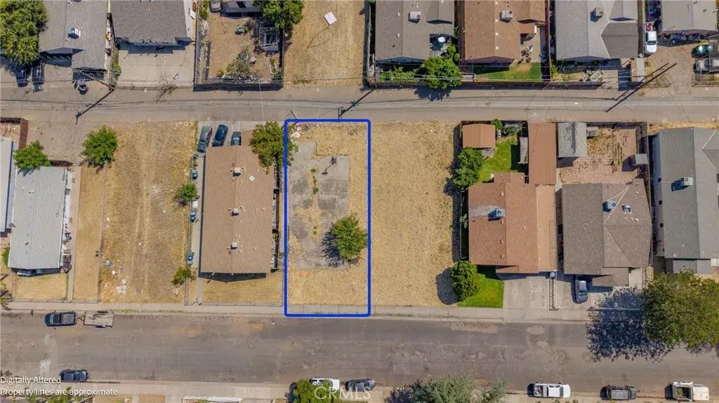 240 E 10th, Merced