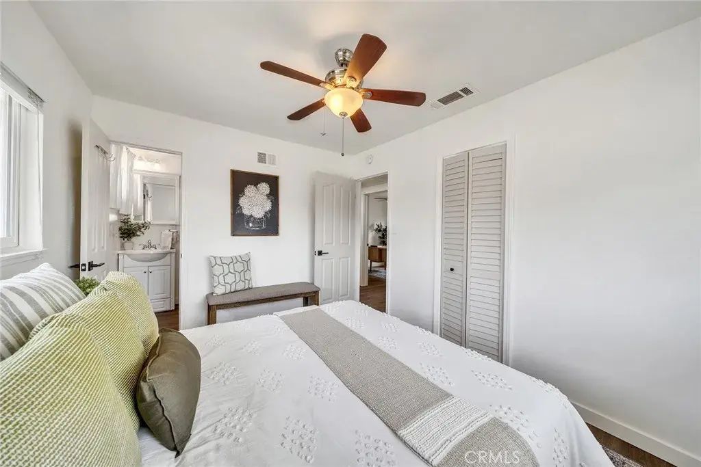 10441 Saint Alban, Cypress